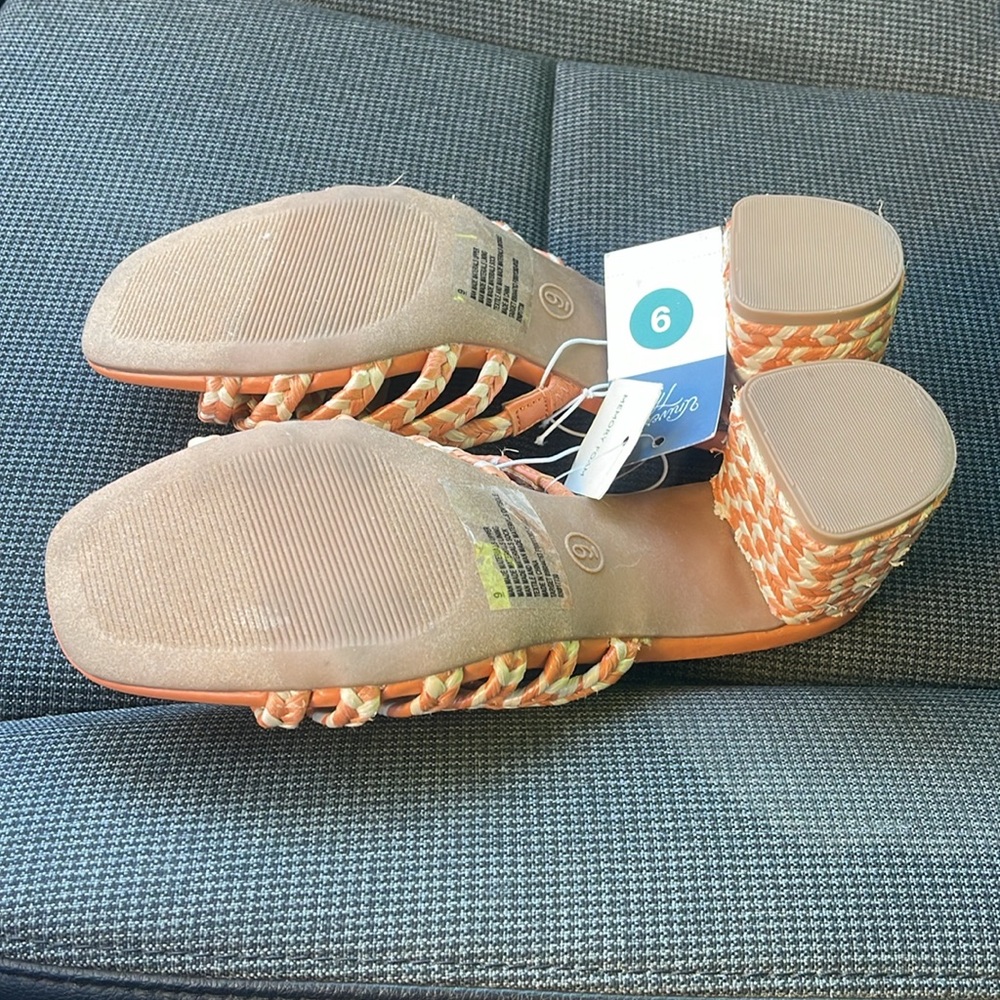Universal Thread Rachel Sandals - Picture 5 of 5